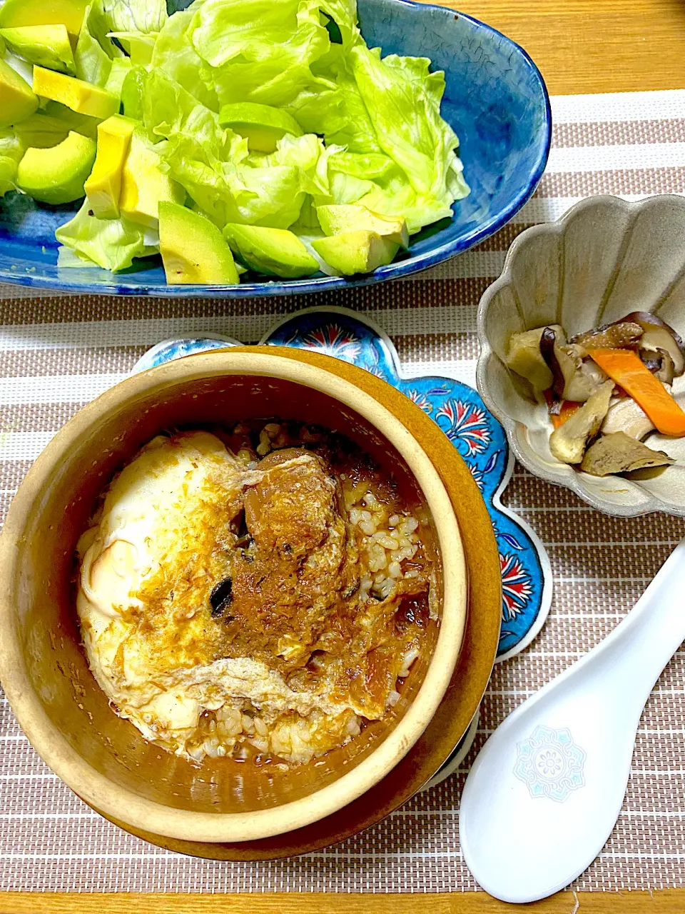 ご自愛ぞうすい🥣、サラダ🥗、根菜🥕|1614さん