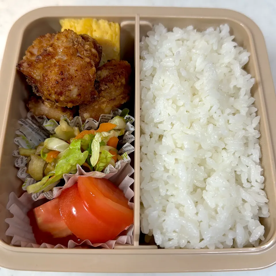 夕飯の残りで。旦那さん弁当。|ゆーこ。さん