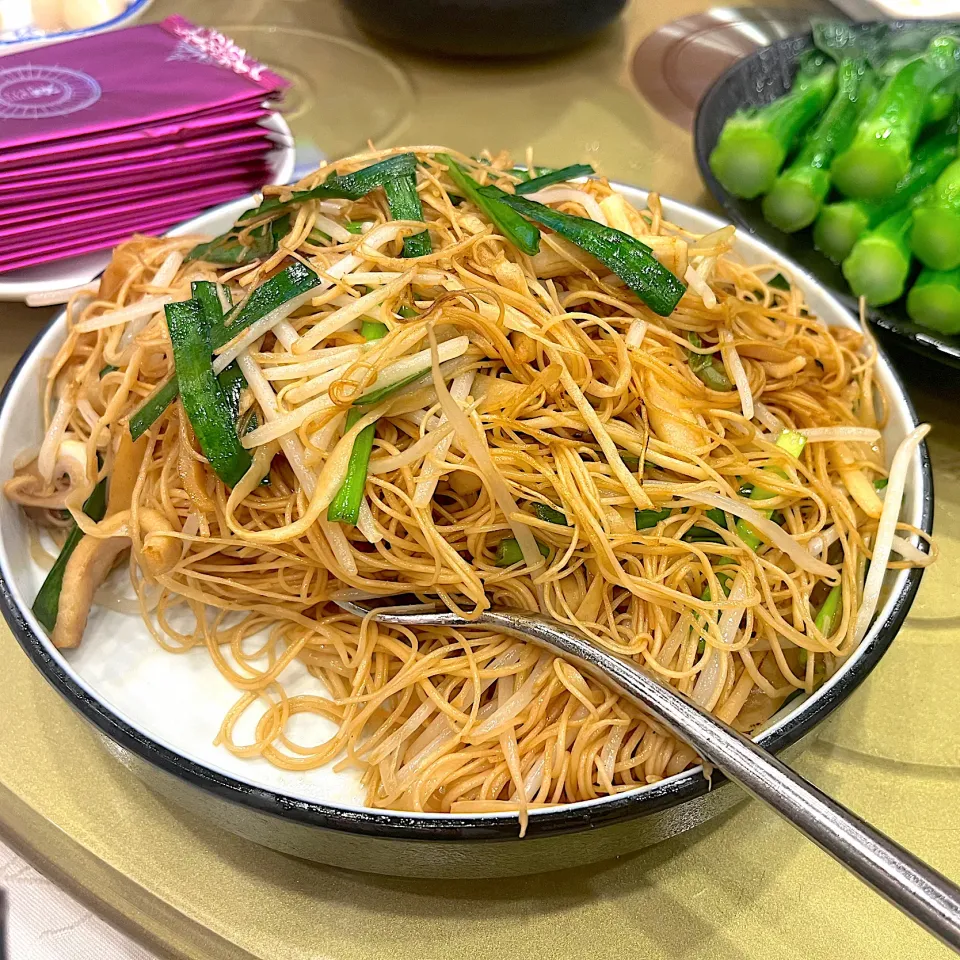 Fried noodles with squid|skyblueさん