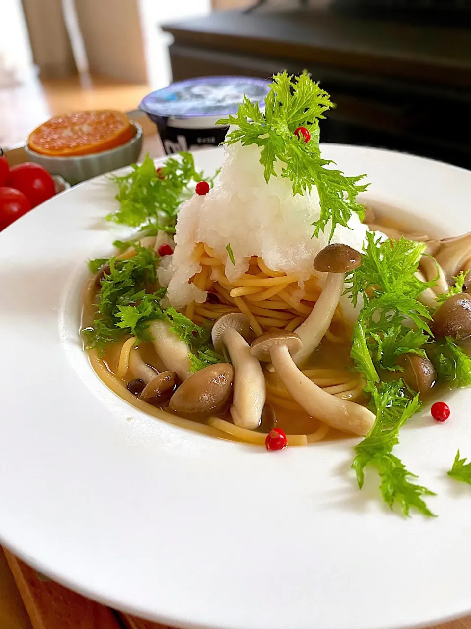 ゆかりさんの料理 わさび菜としめじのパスタ🌱ゼンブヌードル使用🌱|ゆかりさん