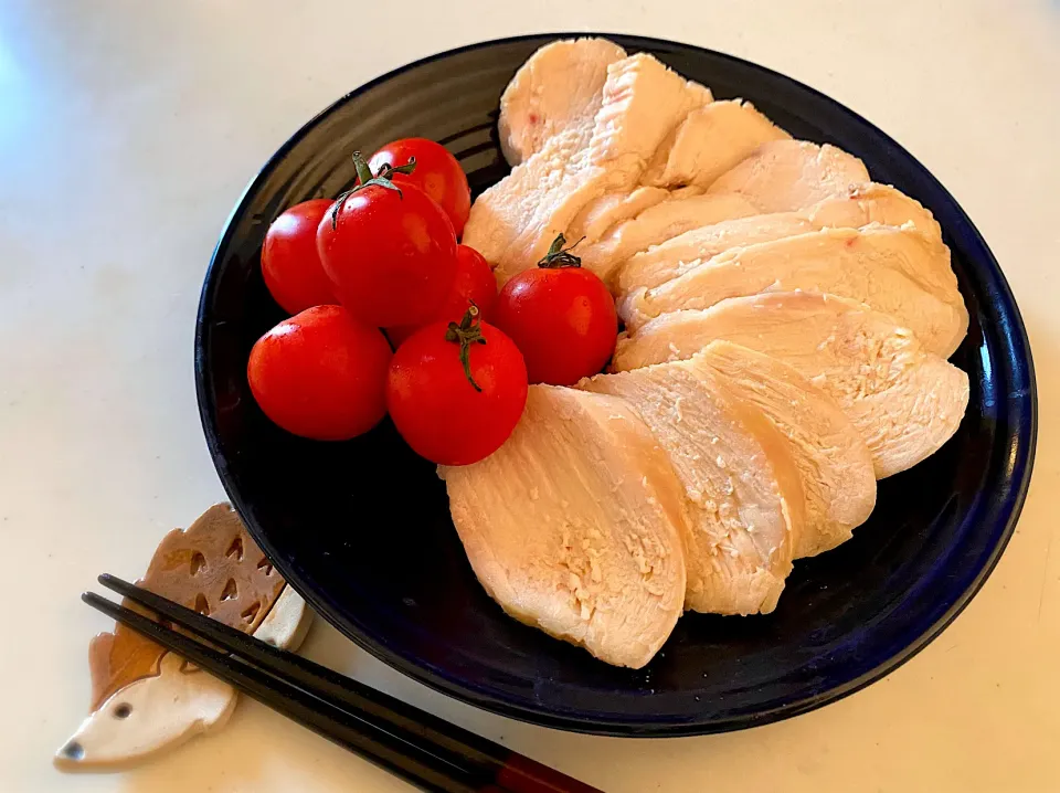 ほったらかし！しっとり鶏ハム🐓|ゆかりさん