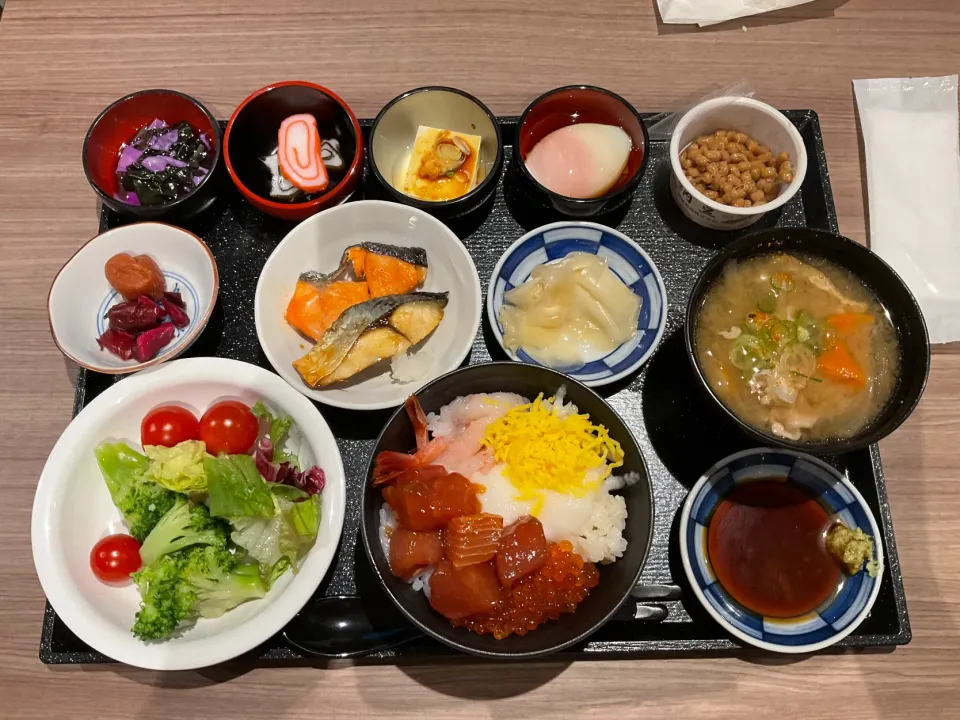 Snapdishの料理写真:金沢のホテル　朝食バイキング|Takeshi  Nagakiさん