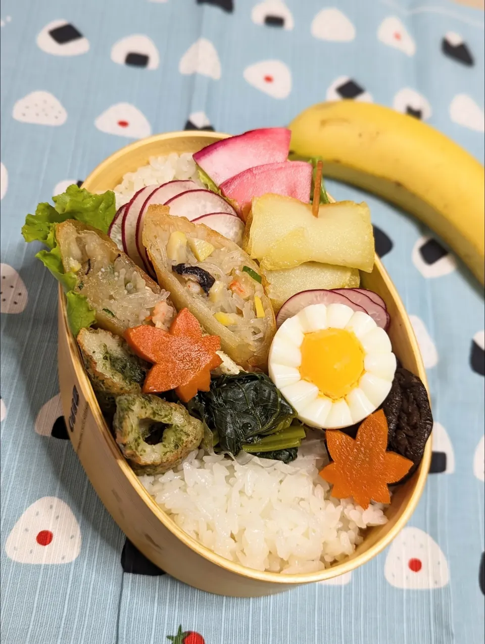 Snapdishの料理写真:本日のお弁当〜春巻きくるくるポテトフライ弁当〜|f.1125beさん