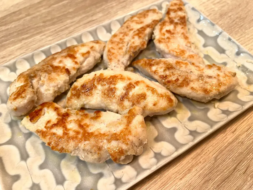 Snapdishの料理写真:鶏ササミの塩糀漬け|料理研究一家「古川家」さん