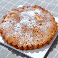 Snapdishの料理写真:Classic French Apple Cake|tigakokiさん