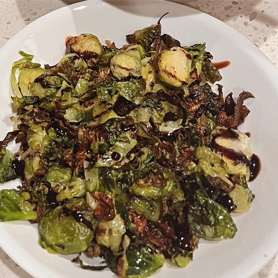 Roasted Brussels sprouts|🌺IAnneさん