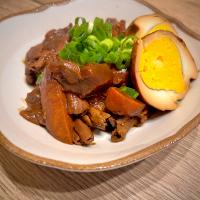 豚ホルモンの土手煮