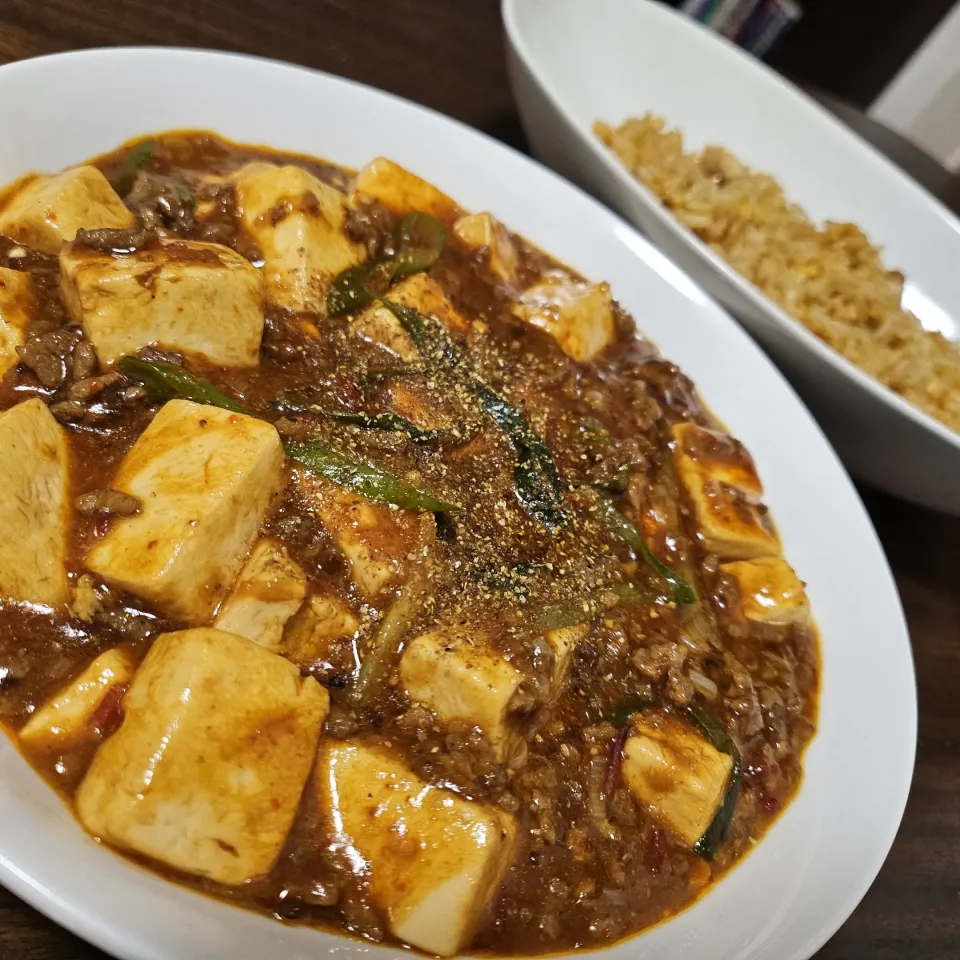 麻婆豆腐と炒飯|にきじろうさん