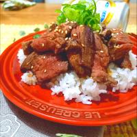 ハラミステーキ丼