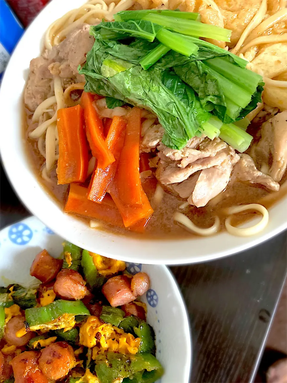 味噌煮込みうどん、ピリ辛炒め|まみみさん