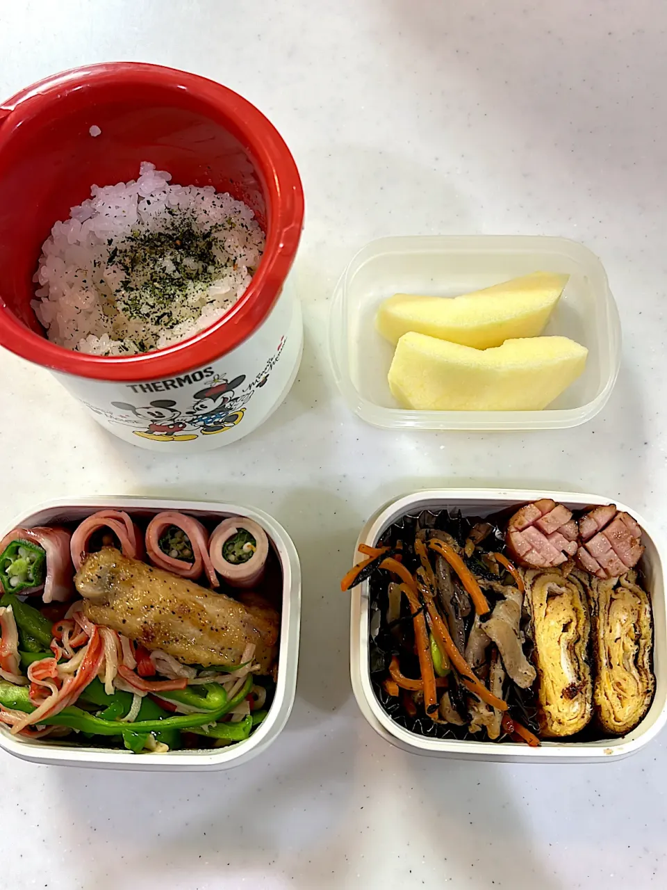 Snapdishの料理写真:11月26日のお弁当🍱|momotoemiさん