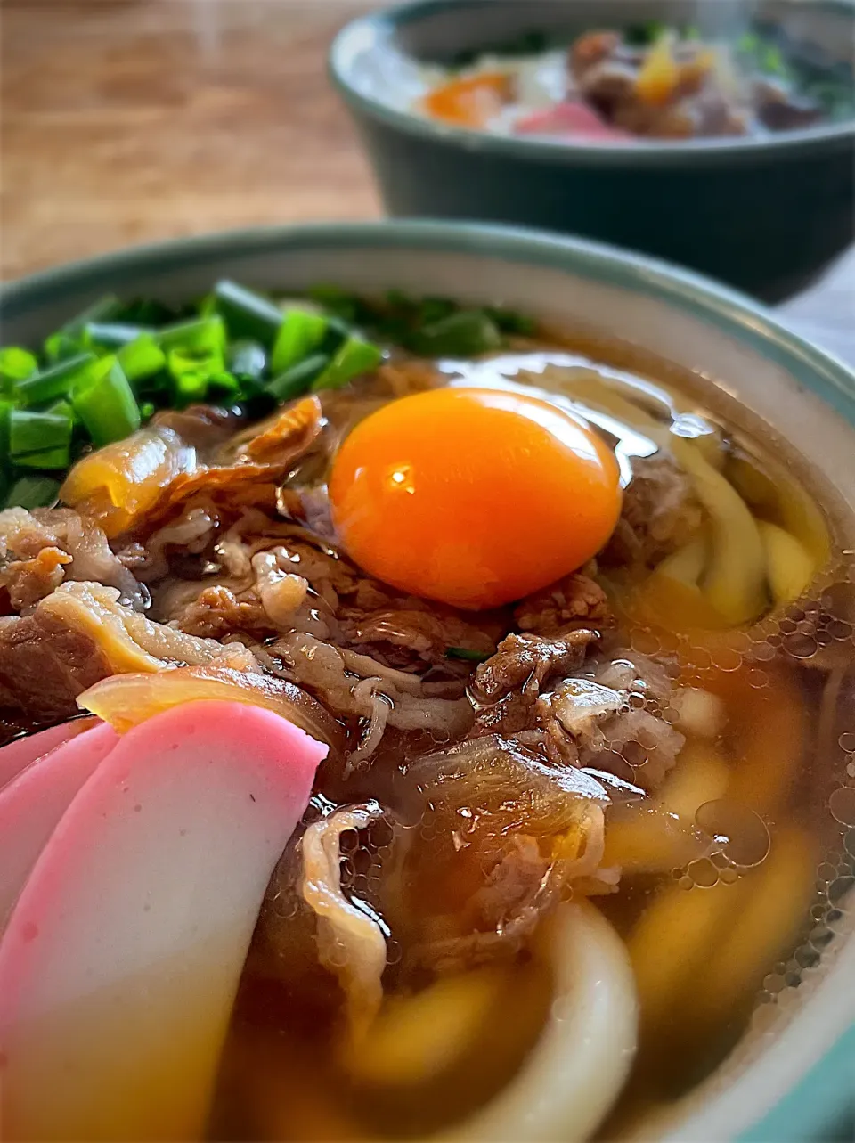 休日のお昼ごはん・肉うどん|akiさん