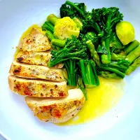 Grilled chicken and broccoli|BVOSさん