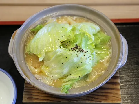 冬の麺益力！BLMC鍋焼うどん（ベーコンレタス味噌チーズ鍋焼うどん）|ヤマサ醤油公式アカウントさん