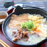 肉と玉子入りきつねうどん
