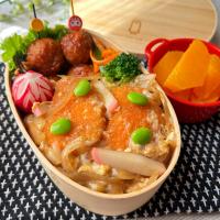 【誤差あり弁当】エビ寄せフライの玉とじ丼弁当