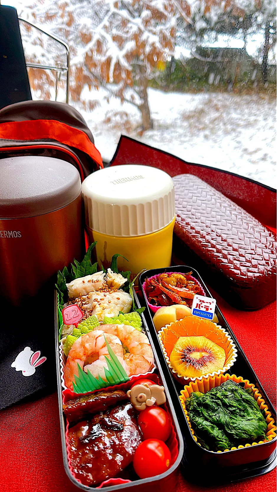 Snapdishの料理写真:2023/11/29 雪降る日は温かいご飯のお弁当|Blueberry🫐さん