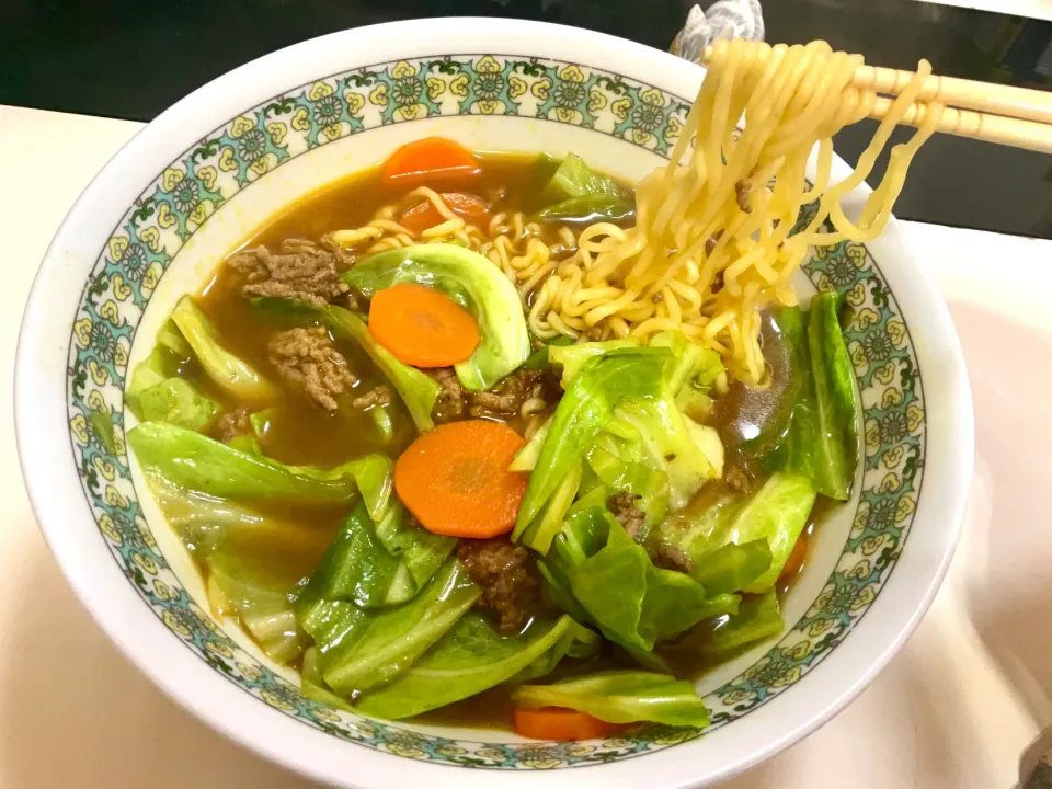 即席袋麺で作るカレーラーメン|Takeshi  Nagakiさん