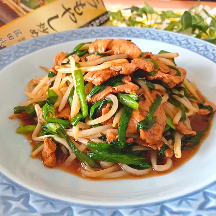 大豆のお肉でつくるニラもやし炒め|小豆🌼さん