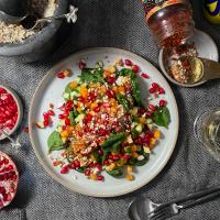 Kimaさんのお料理を参考に。フルーツサラダ    －KimaLABOさんの料理 タッブーレ（海老とアヴォカド、パセリ、ブルグル、デュカのサラダ）と　デュカバゲット　
若鶏ふりそでのクリスピーチキンシーズニング＆チーズ
#タブレ　#レバノン料理　#パレスチナ料理　#モロッコ料理　#デュカ 
ユウキ食品×東京デーリー　ピ