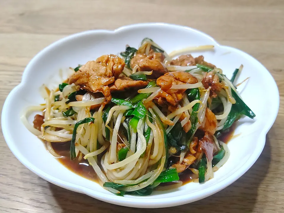 大豆のお肉で作るニラもやし炒め|ゆーさん