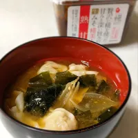 お味噌汁「海老ワンタン入り」
頂いたお味噌で作ってみたら、かなり美味しくてビックリした😀|★咲★さん