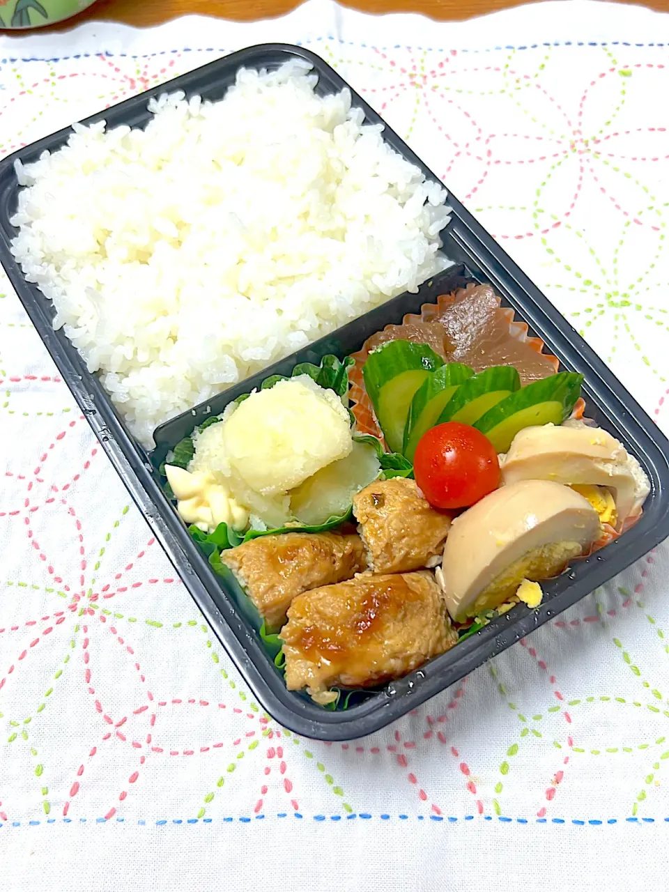 鶏ハンバーグ弁当|アッキーさん