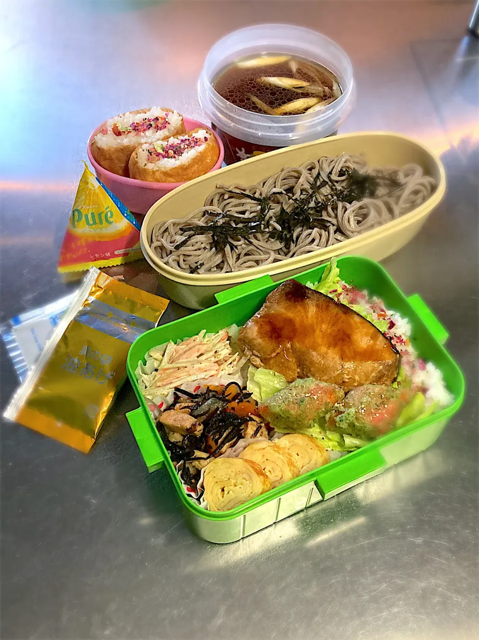 Snapdishの料理写真:R5.12/1  𝙵𝚛𝚒.   🍱今日のお弁当🍱|hamakoさん