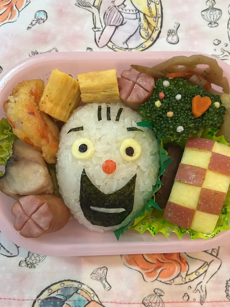 オラフ幼稚園お弁当|リリさん