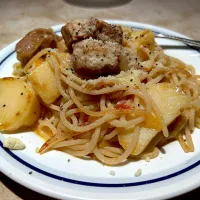 Snapdishの料理写真:ナポリ風豚の煮込みスパゲティ🍝