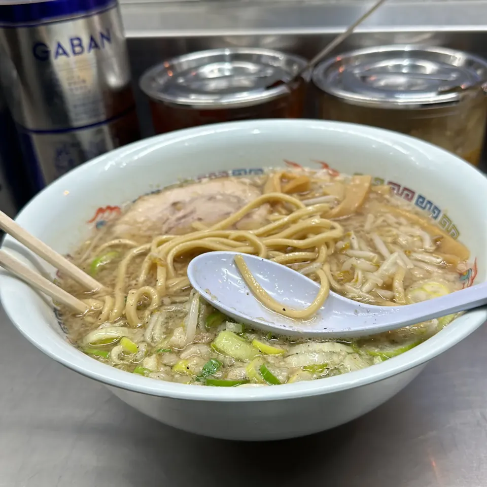 ラーメン|Hajime Sakaiさん