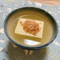 Snapdishの料理写真:わさび風味こんぶ茶で湯豆腐|watameiさん