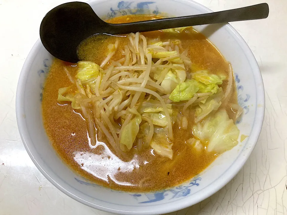 野菜味噌ラーメン🍜|utayataさん