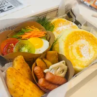 Snapdishの料理写真:パンケーキ弁当|RIRUKAさん