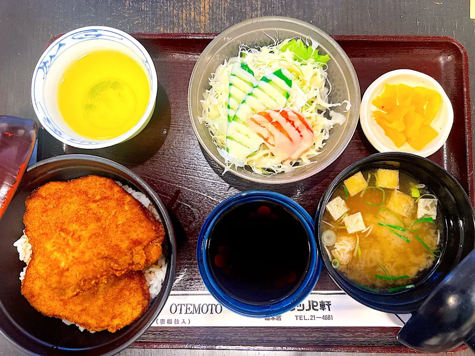 ヨーロッパ軒 ソースカツ丼|ぶりじっとえいちぇるさん