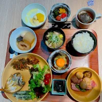 Snapdishの料理写真:ホテル朝食|ぶりじっとえいちぇるさん