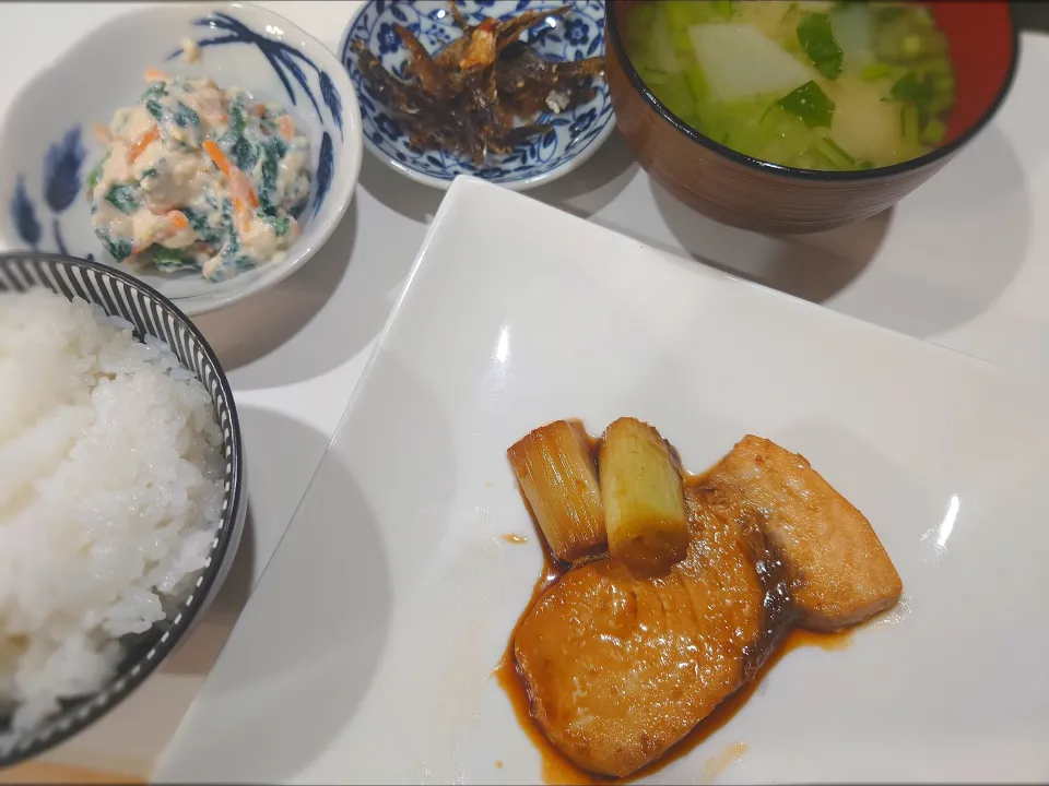 メカジキ照り焼き定食|伊藤央さん