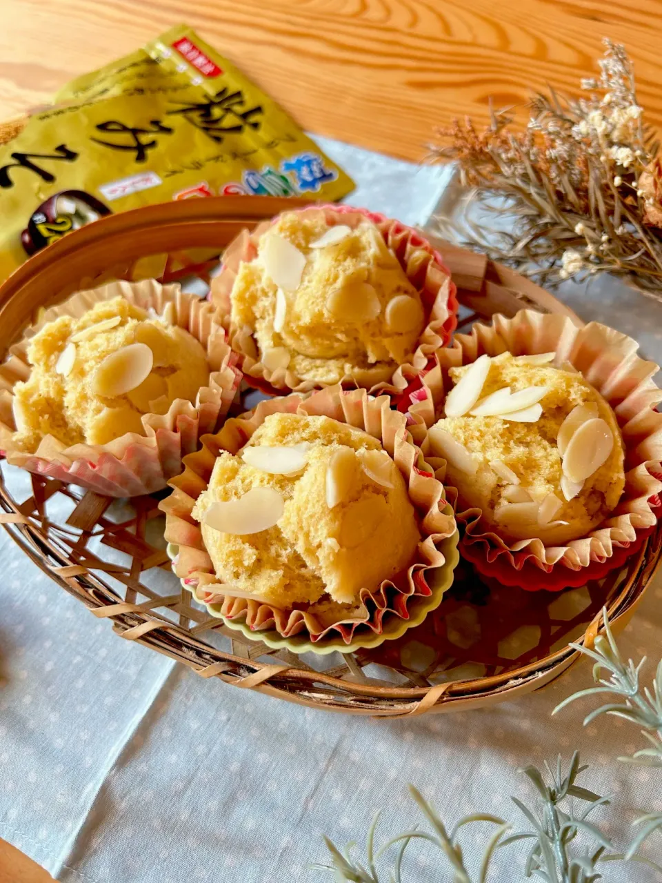 Snapdishの料理写真:米粉で味噌蒸しパン|リンリンさん