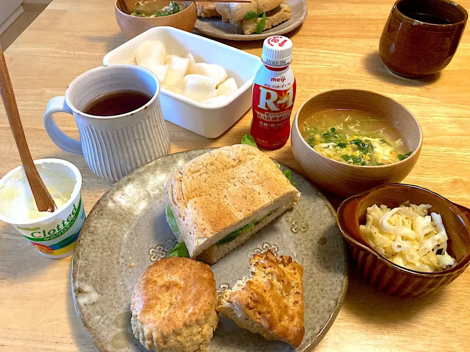 Snapdishの料理写真:5時起きでゴルフ前の早朝ごぱん((´艸｀*))12/3|さくたえさん