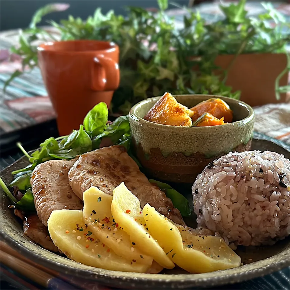 Snapdishの料理写真:今日の作り置きワンプレートランチ！|くまちゃんさん