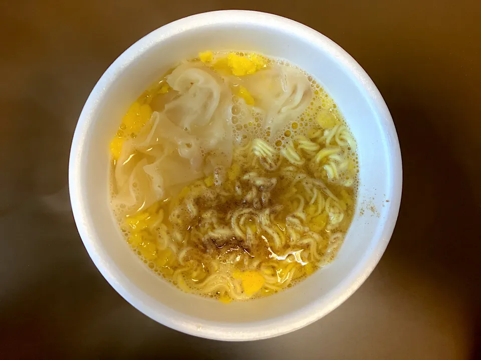 マルちゃん ワンタン麺 鶏だし塩そば|ばーさんさん