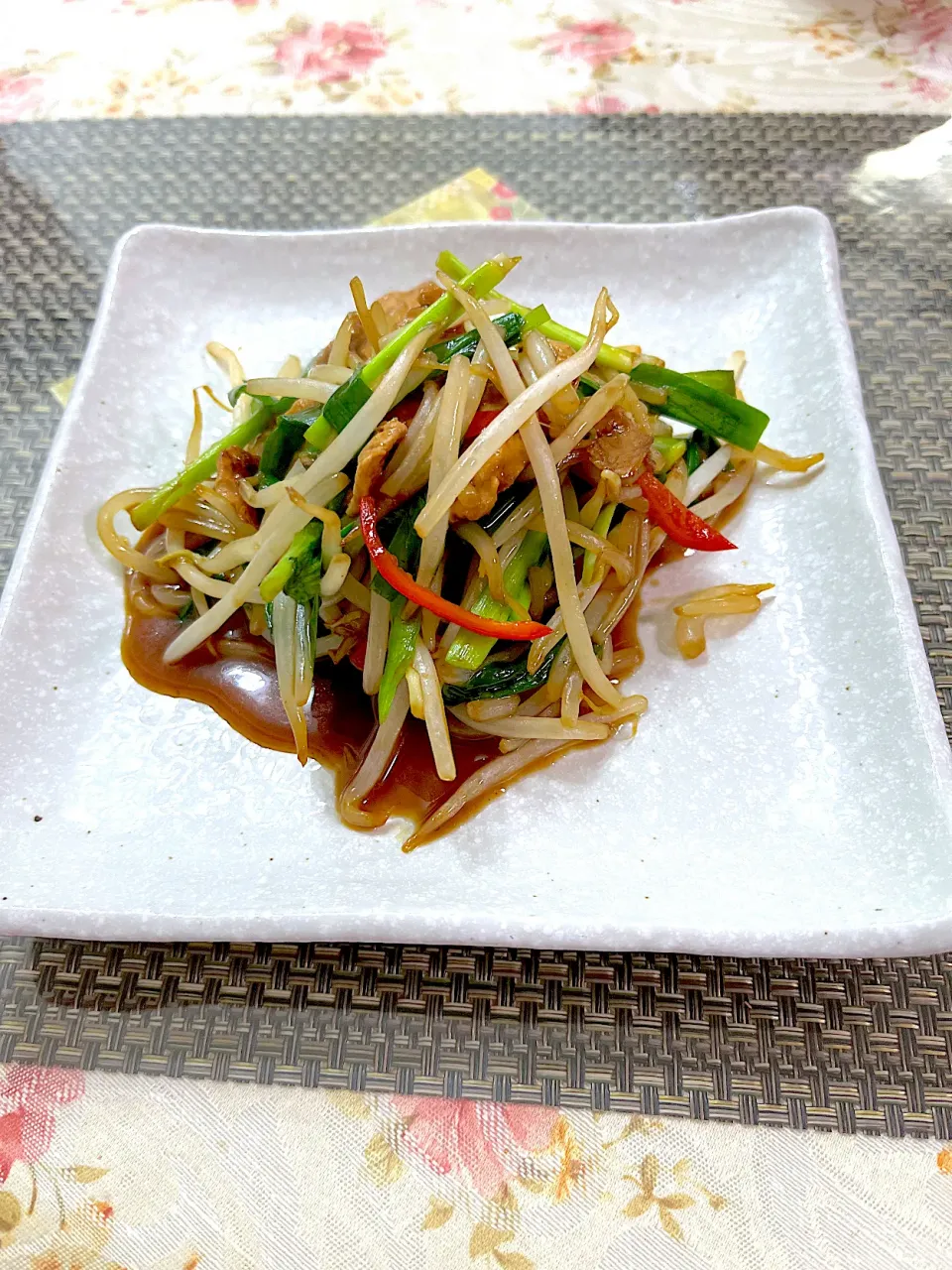 大豆のお肉で作るニラもやし炒め|ちゃちゃ💐さん