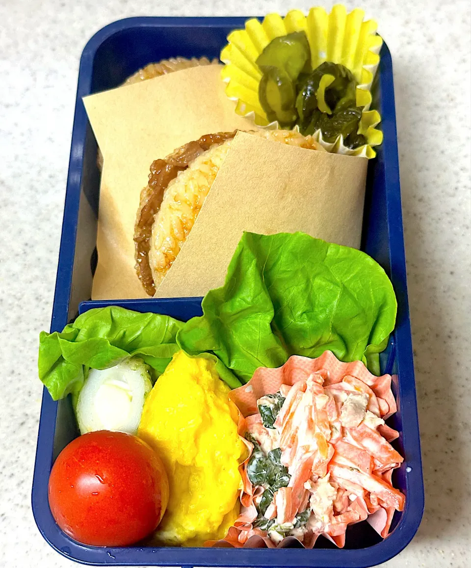 Snapdishの料理写真:焼肉ライスバーガー弁当|besさん