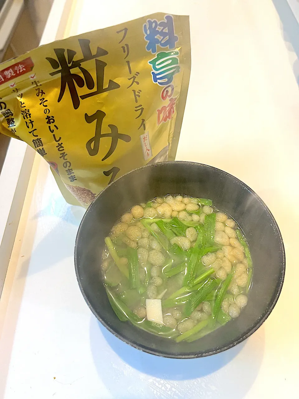 豆腐とニラの味噌汁|yosukeさん