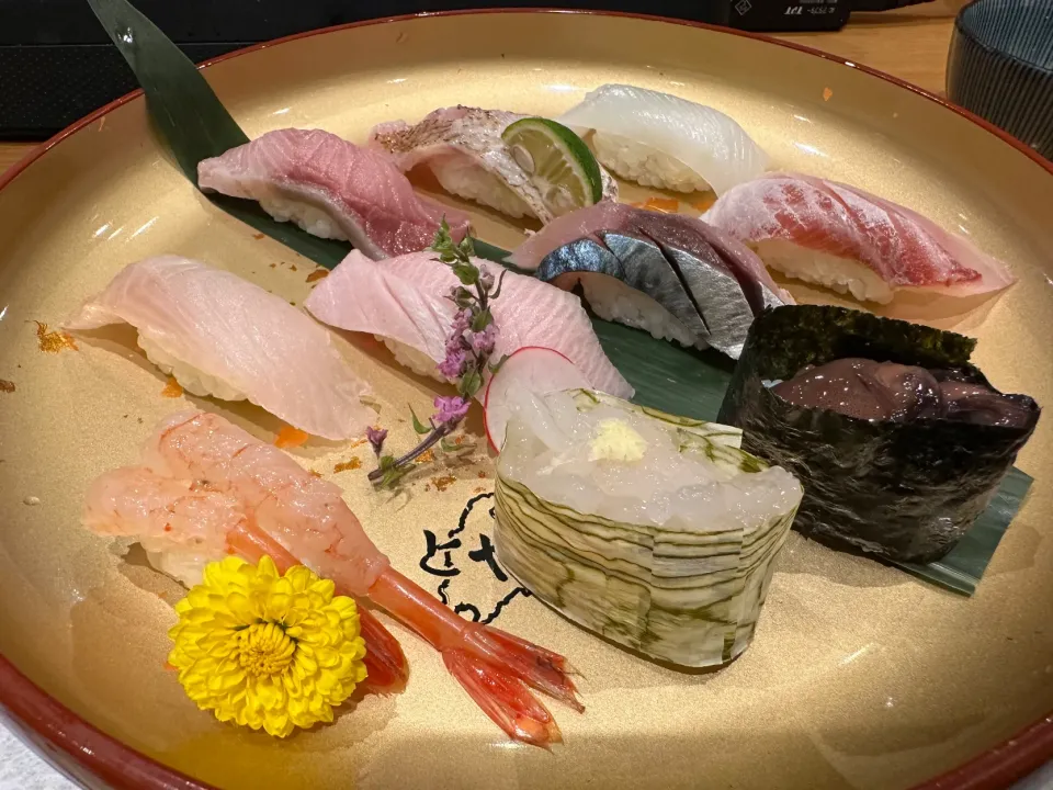 Snapdishの料理写真:富山湾鮨🍣|buhizouさん