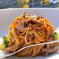 牛タンのトマトソーススパゲッティ