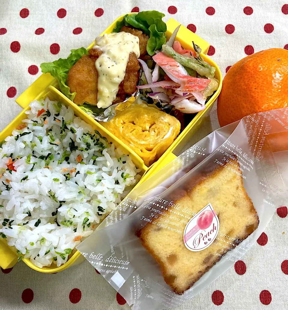 Snapdishの料理写真:12月7日 今日も娘のみの お弁当🍱|sakuramochiさん