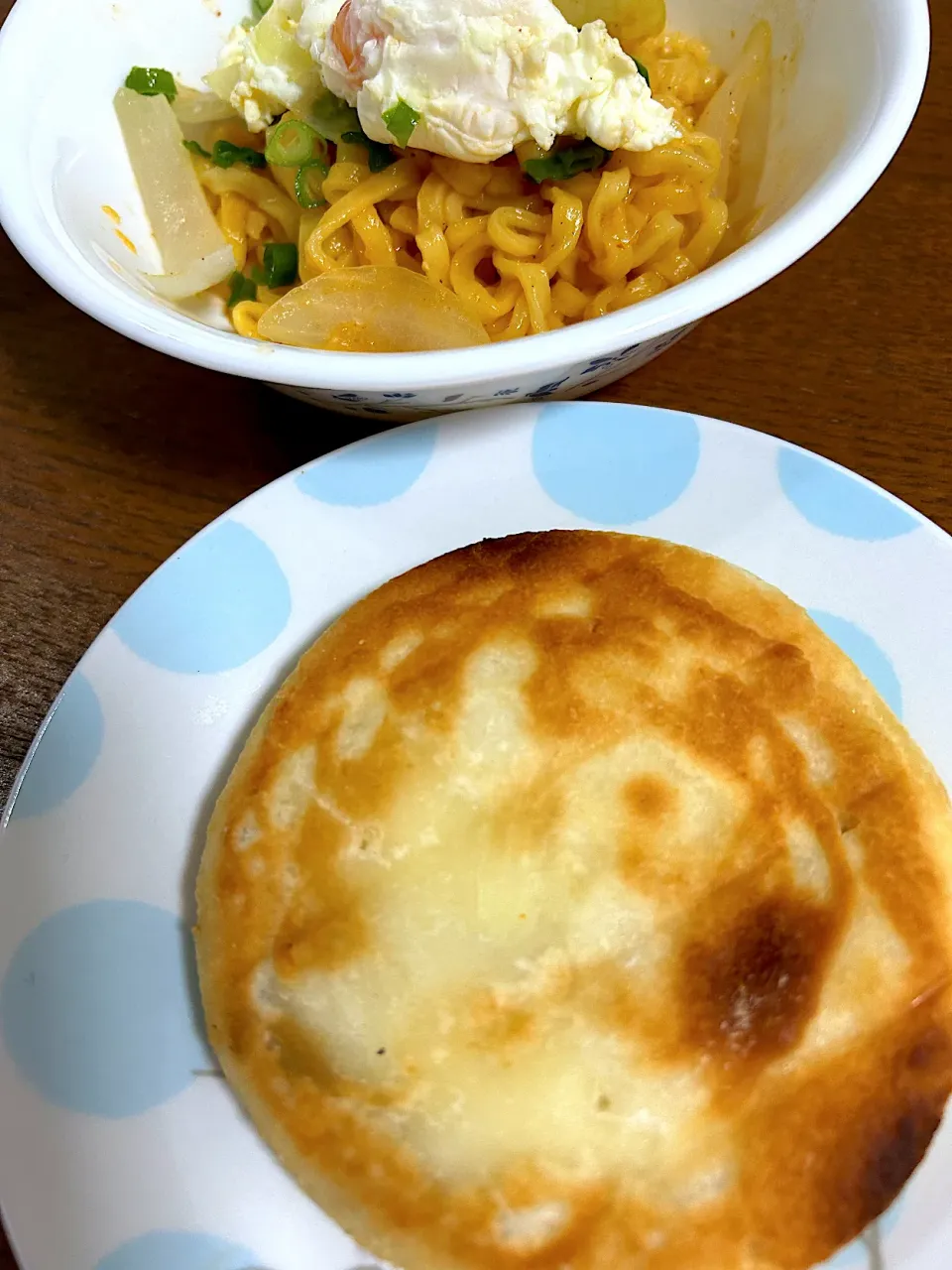 Snapdishの料理写真:ホットクと韓国麺|ma_yaさん