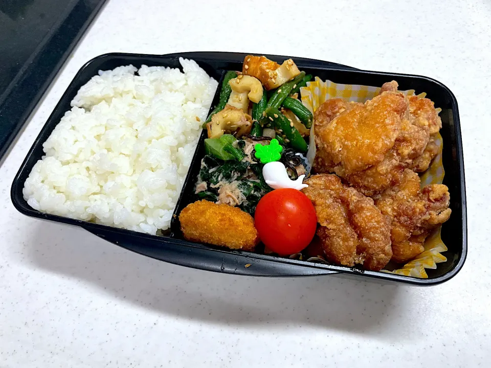 Snapdishの料理写真:12/8 旦那弁当⁂唐揚げ弁当|ゆさん