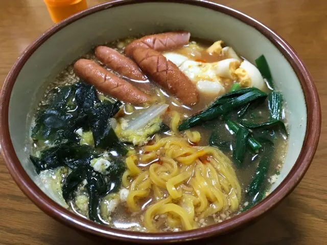 極楽ラ王🍜、香熟味噌味❗️(*´꒳`*)✨|サソリさん